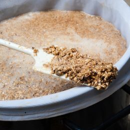How to Brew In A Bag (BIAB): The Simple Way To All Grain Brewing